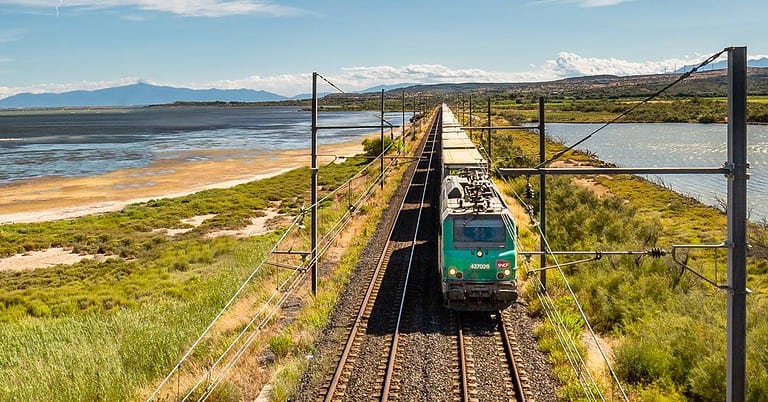Retraites : un plan de transport pour le fret très perturbé par les grèves
