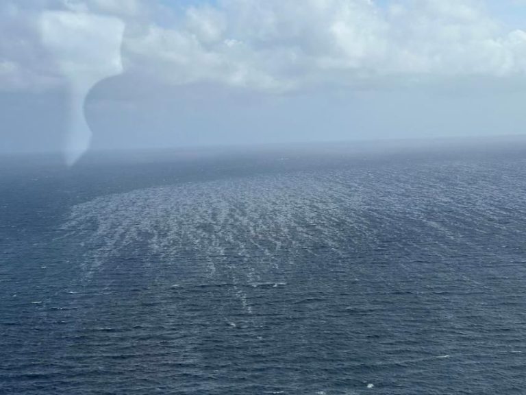 Marée noire aux Philippines après le naufrage d’un pétrolier