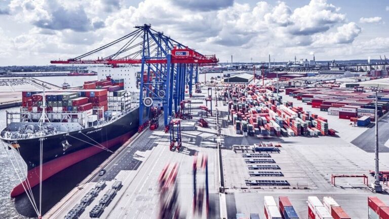 Le port de Hambourg au coeur du bras de fer entre Chine et ...