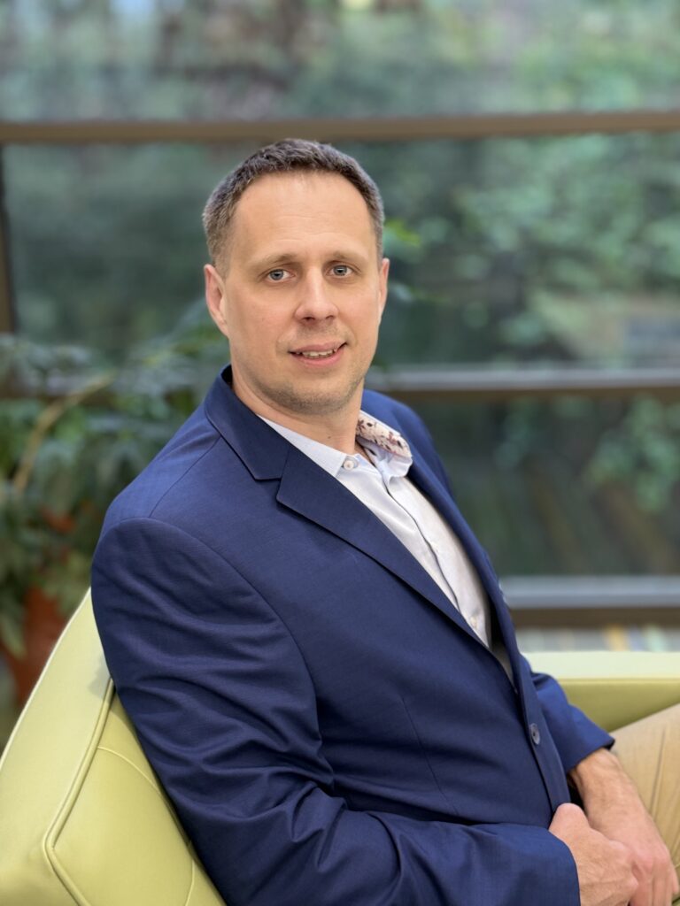 Big Data and Analytics in Supply Chain Management: Driving Logistics into the Future