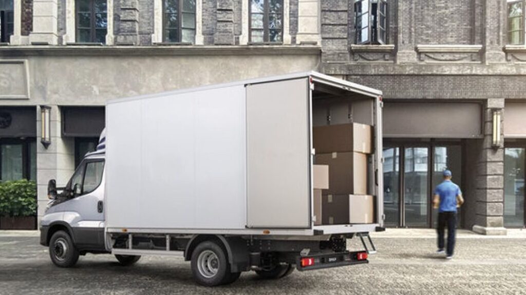 Emplacement Camion Hayon 20m3 - SIXT UTILAIRE AVEC HAYON