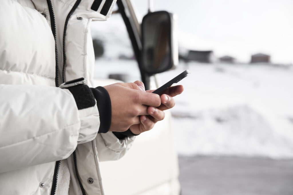 eSIM : simplifier la communication transfrontalière pour les équipes logistiques